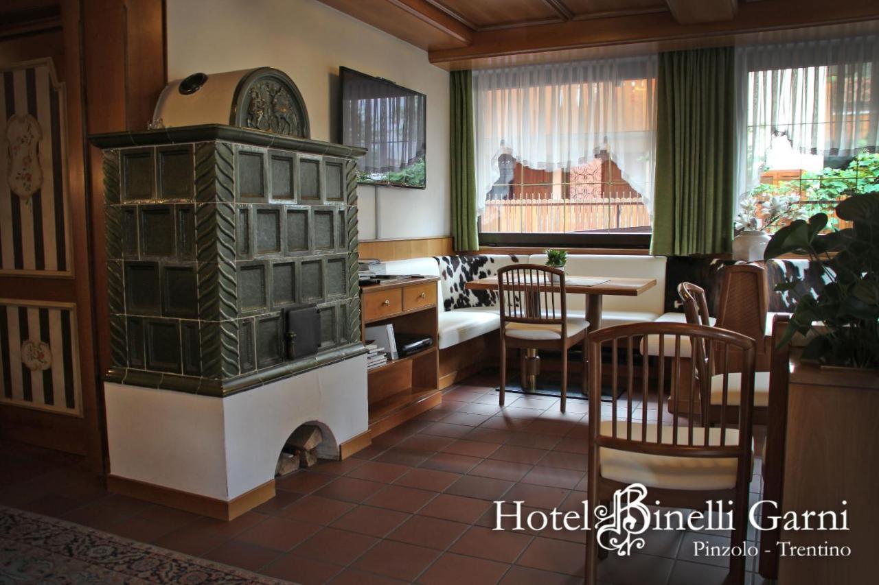 Hotel Binelli 핀졸로 외부 사진