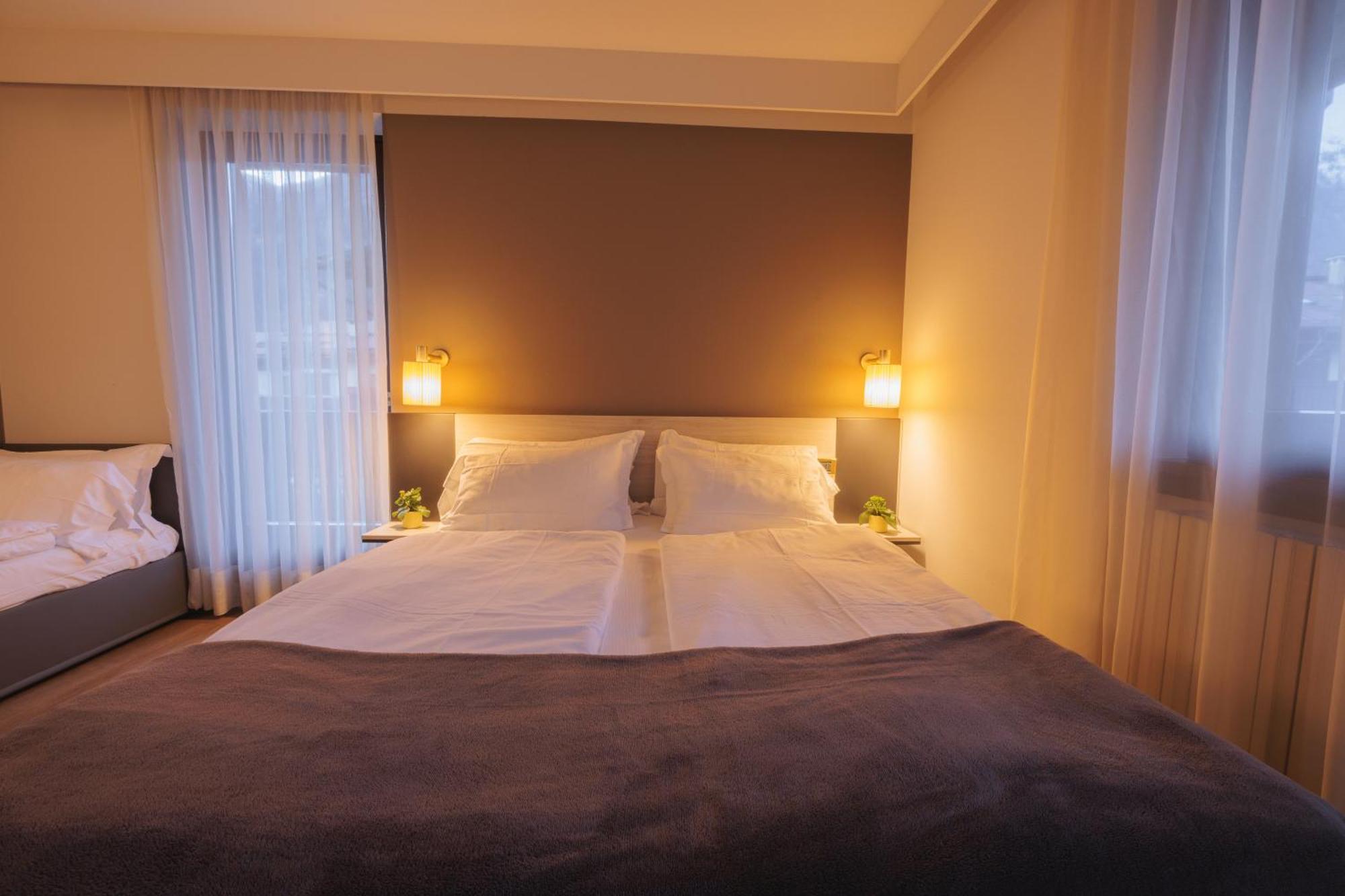 Hotel Binelli 핀졸로 외부 사진