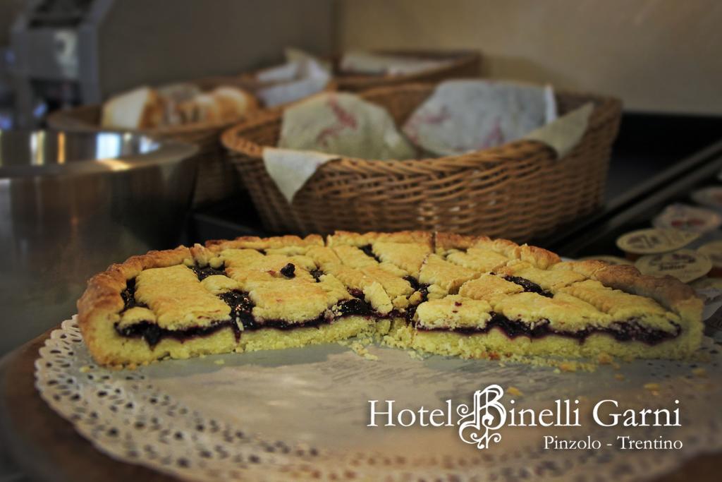 Hotel Binelli 핀졸로 외부 사진