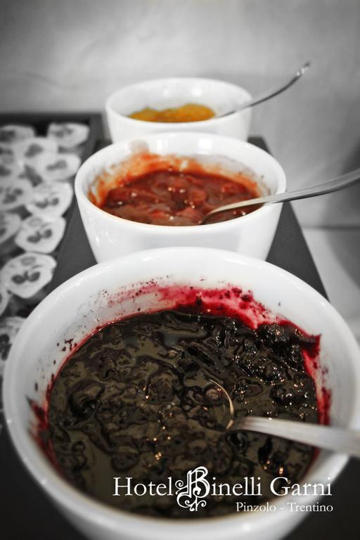Hotel Binelli 핀졸로 외부 사진